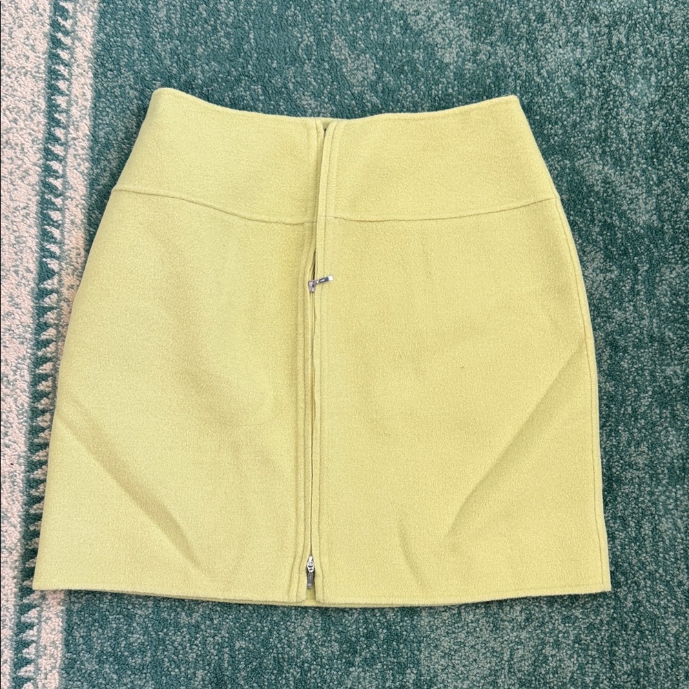 Elegant Yellow Wool Women's Skirt